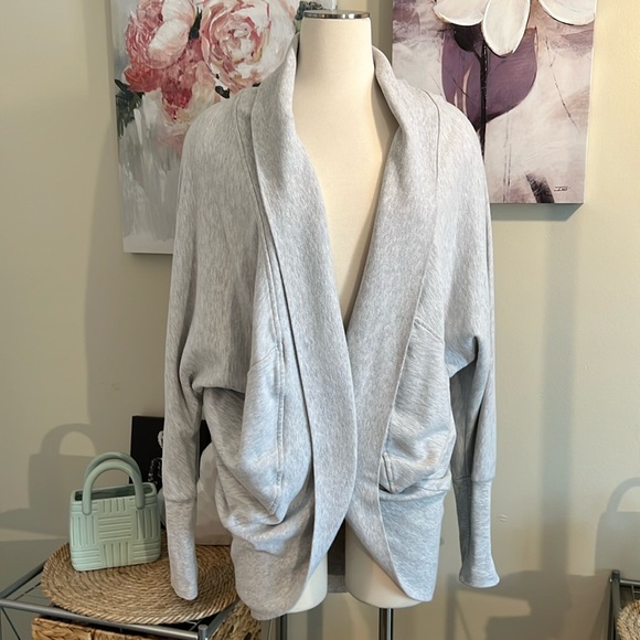 Women’s Sweatshirt Jacket Size Large - Picture 1 of 4